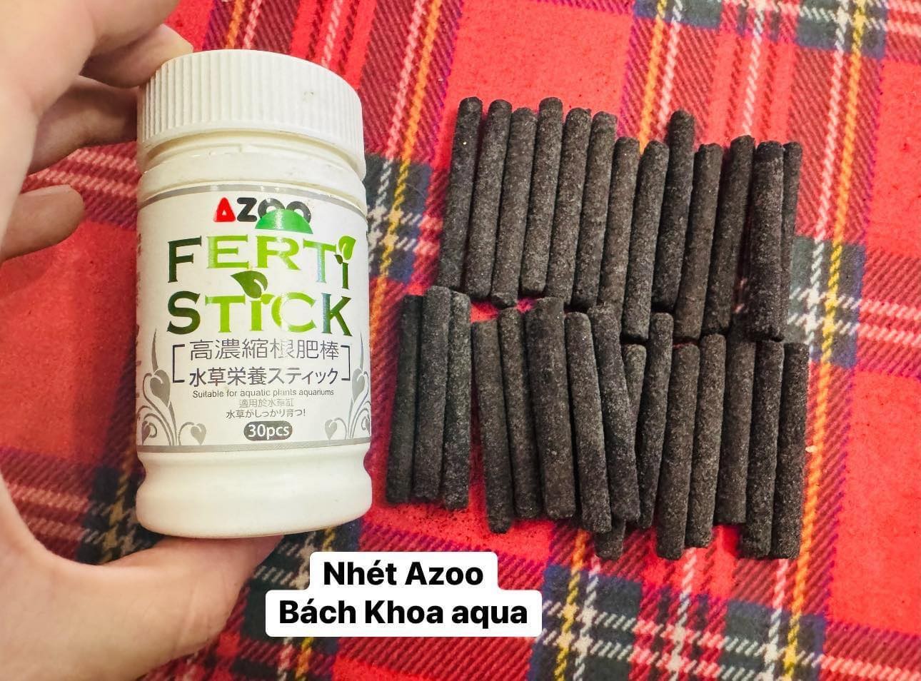 Phân nhét cao cấp Azoo Ferti-Stick dạng que cung cấp dinh dưỡng cho cây